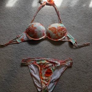 Victoria’s Secret Discontinued Push-Up Bikini